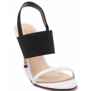 Chic Black and White Stiletto High Heel new w/ Box